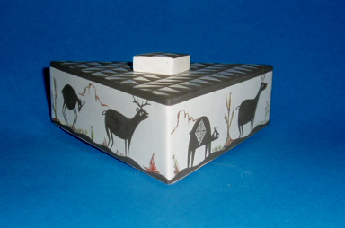 Charmae Triangle with Animals